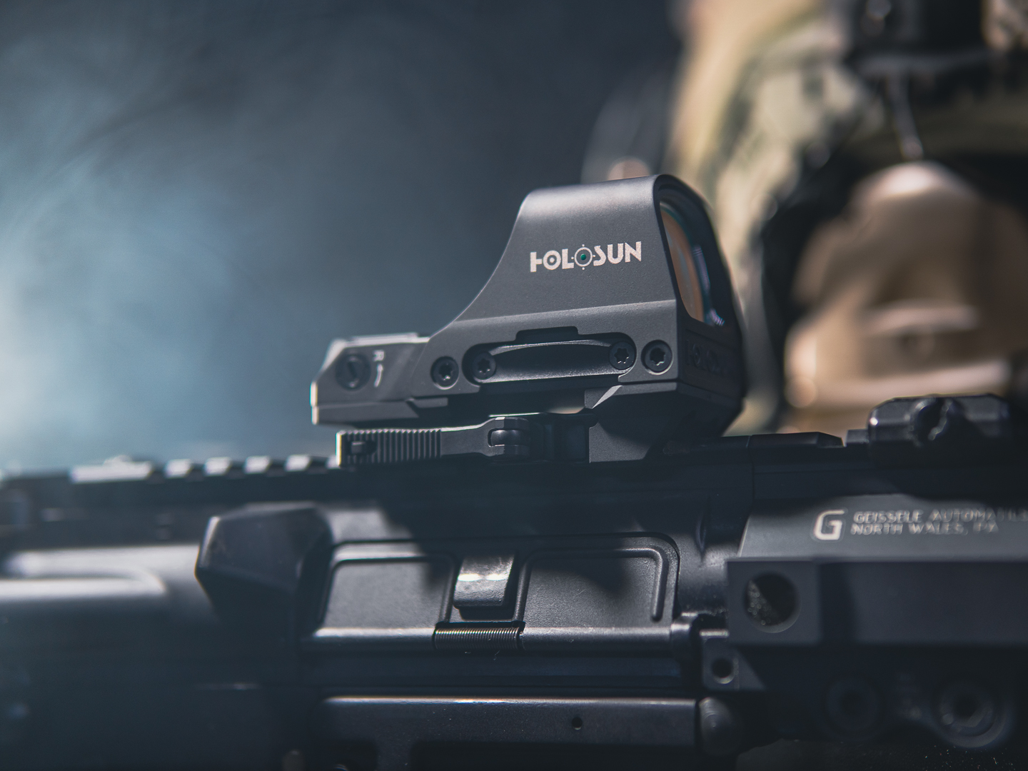 Holosun HS510C Red Dot Sight with Quick Release Mount - Aawee.com