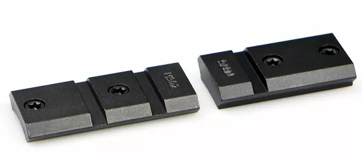 Warne Weaver Rail / Steel Base Black Matte Finish Rem700/Howa1500 - Weapon-specific Picatinny and Weaver rai - M902-876M - 1